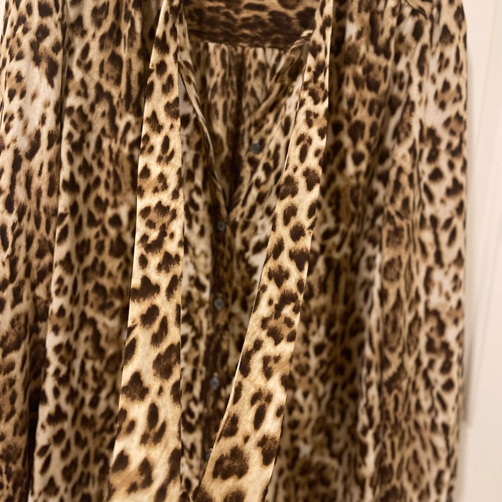 J. Crew • Leopard Print Tie Neck Blouse - Picture 8 of 9